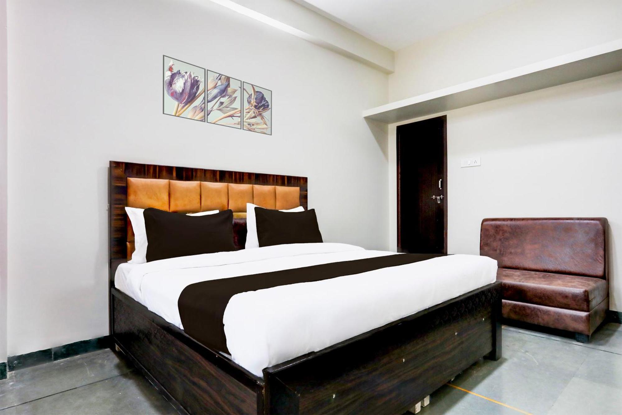 Hotel O The Baba Gest House Indore Exterior foto